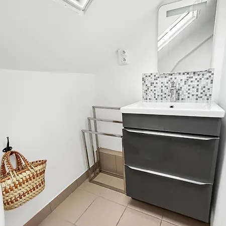 Douillet Avec Wi-fi, Proche Transports Apartamento